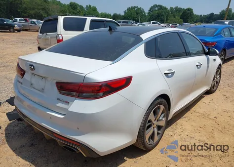 2018 Kia Optima Sx Turbo z USA, uszkodzony, nr VIN 5XXGW4L24JG238550
